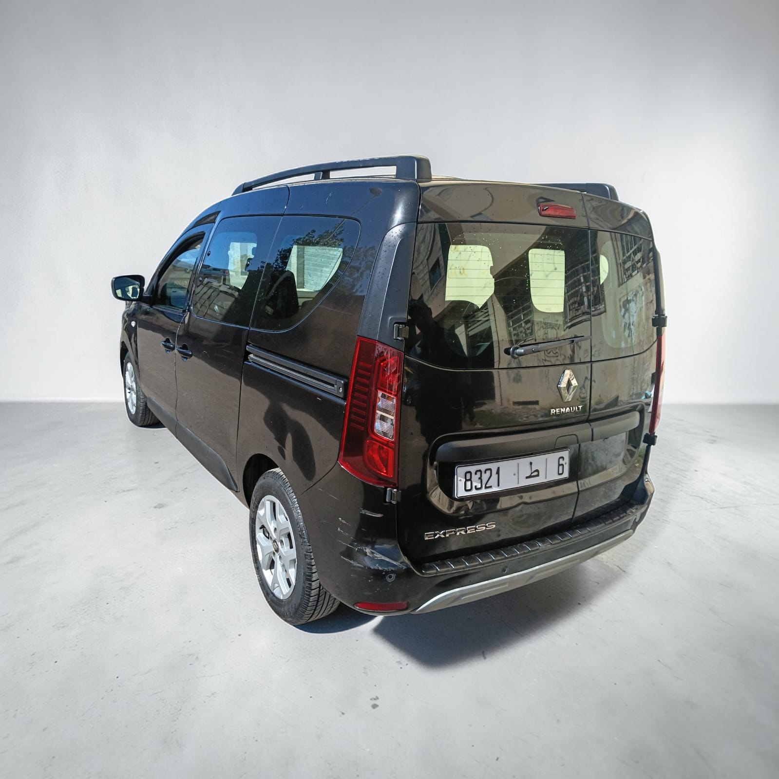 Peugeot Express 2021